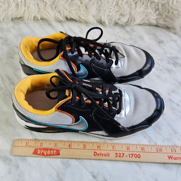 Nike Boys Air Max Sneaker Athletic CJ2002 100 Laser Chrome Size 6Y - Picture 3 of 9